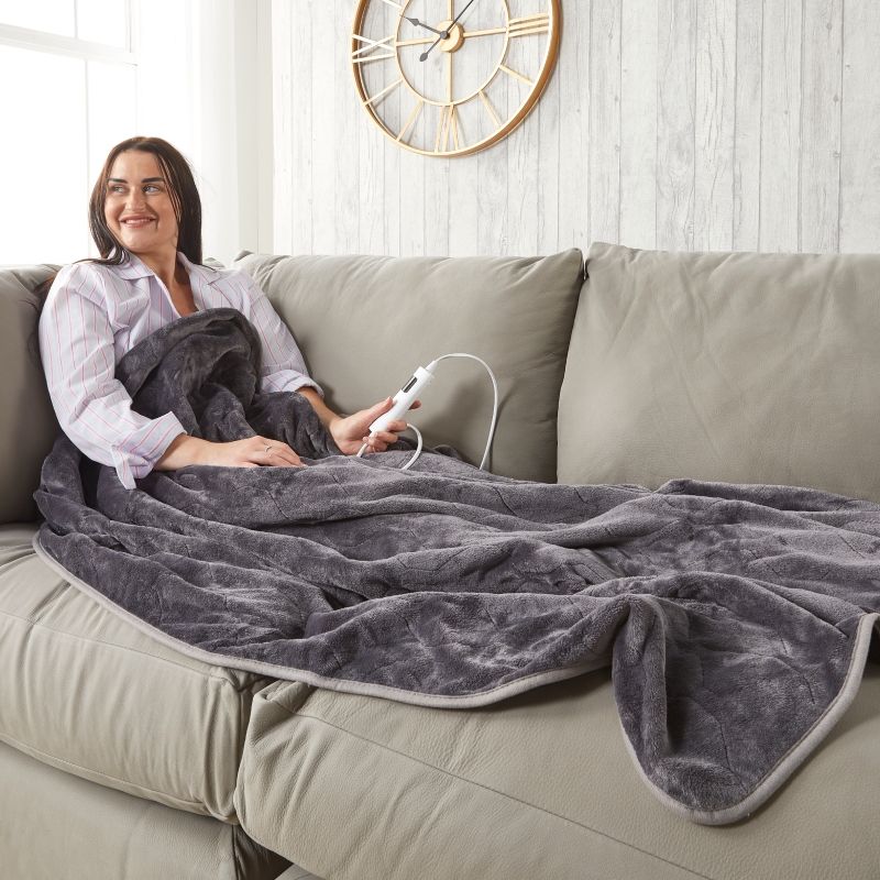 Huggleland Supersoft Electric Heated Fleece Throw - Dark Grey 152cm