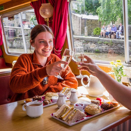 Yorkshire Afternoon Tea Cruise with Prosecco for Two - Gift Experience